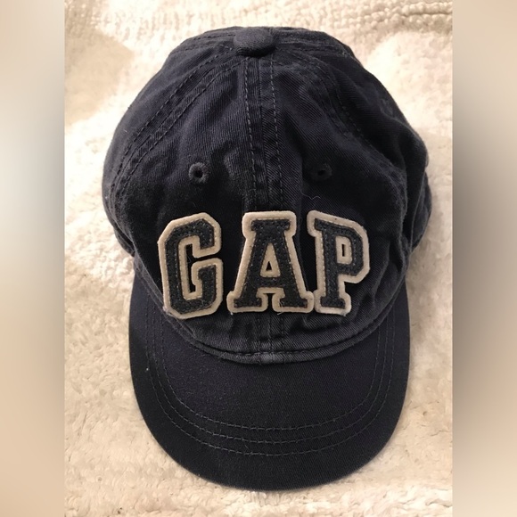 Set of 2 Toddler Elastic Back Hats Gap and Cabela’s”s - Picture 4 of 8